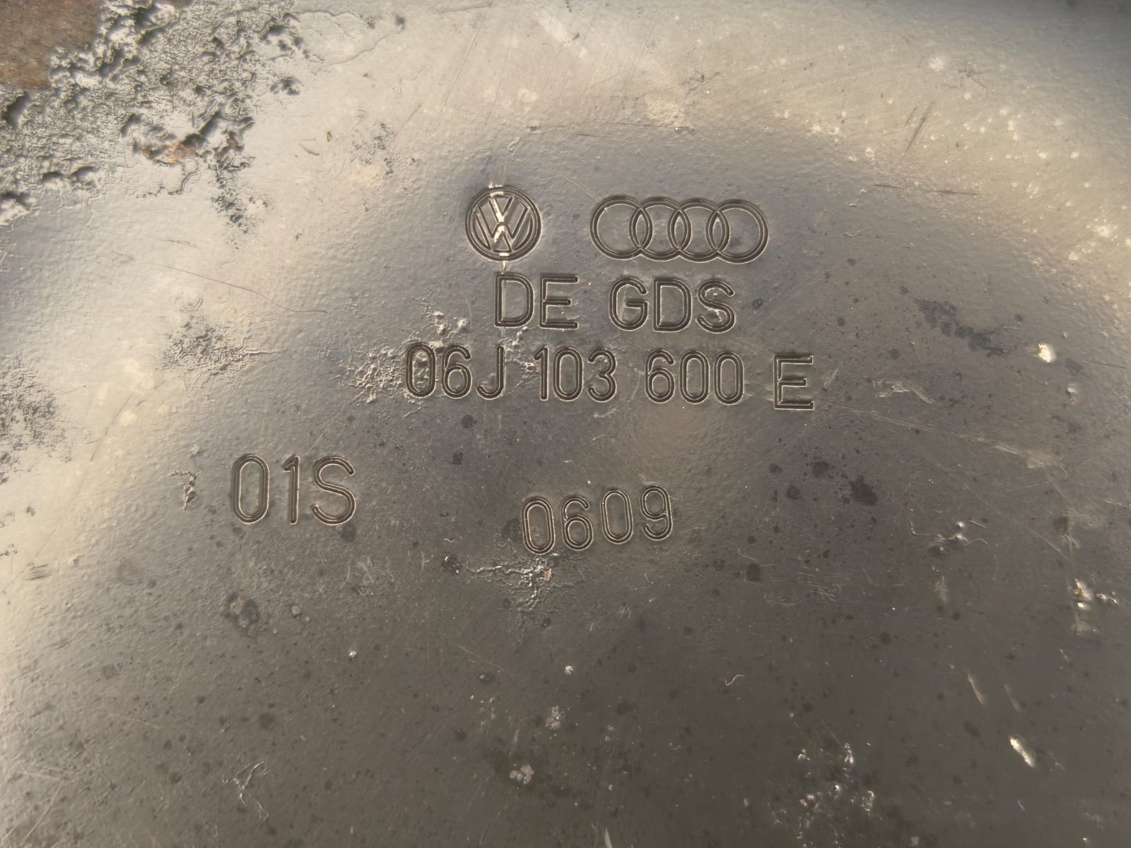 Cárter 06J103600E