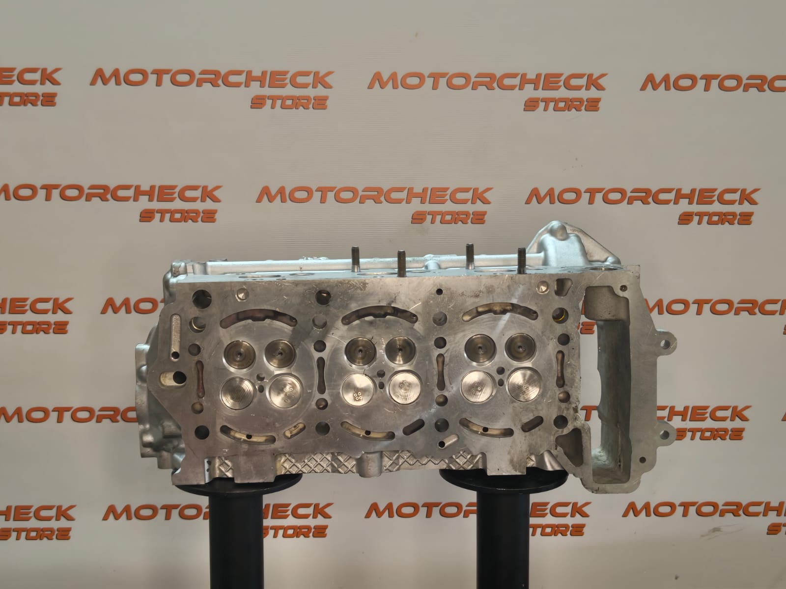 Culata R6420163601