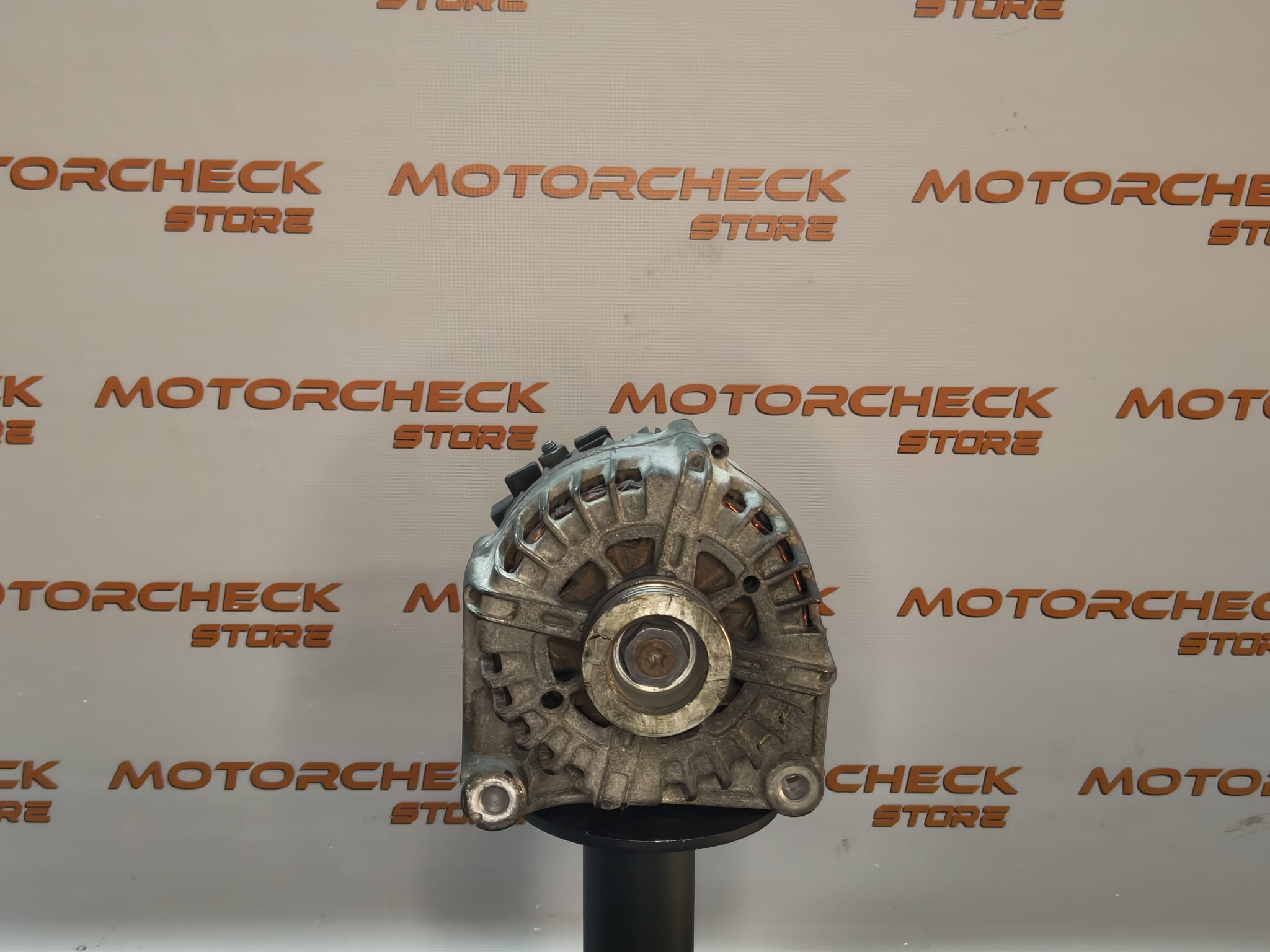 Alternador FG18S019 (S 7802261 AI04)