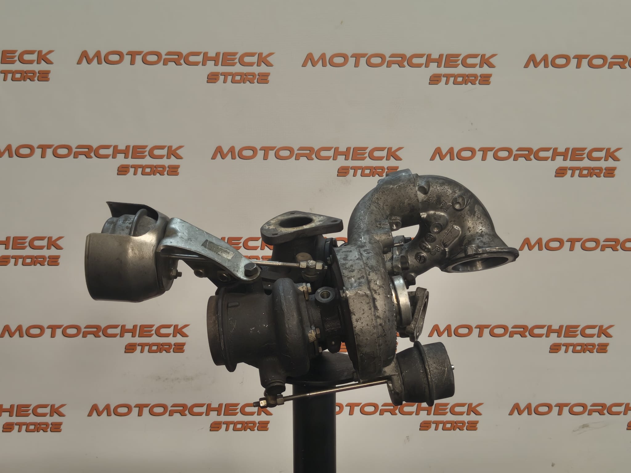 Turbocompresor A6510900980