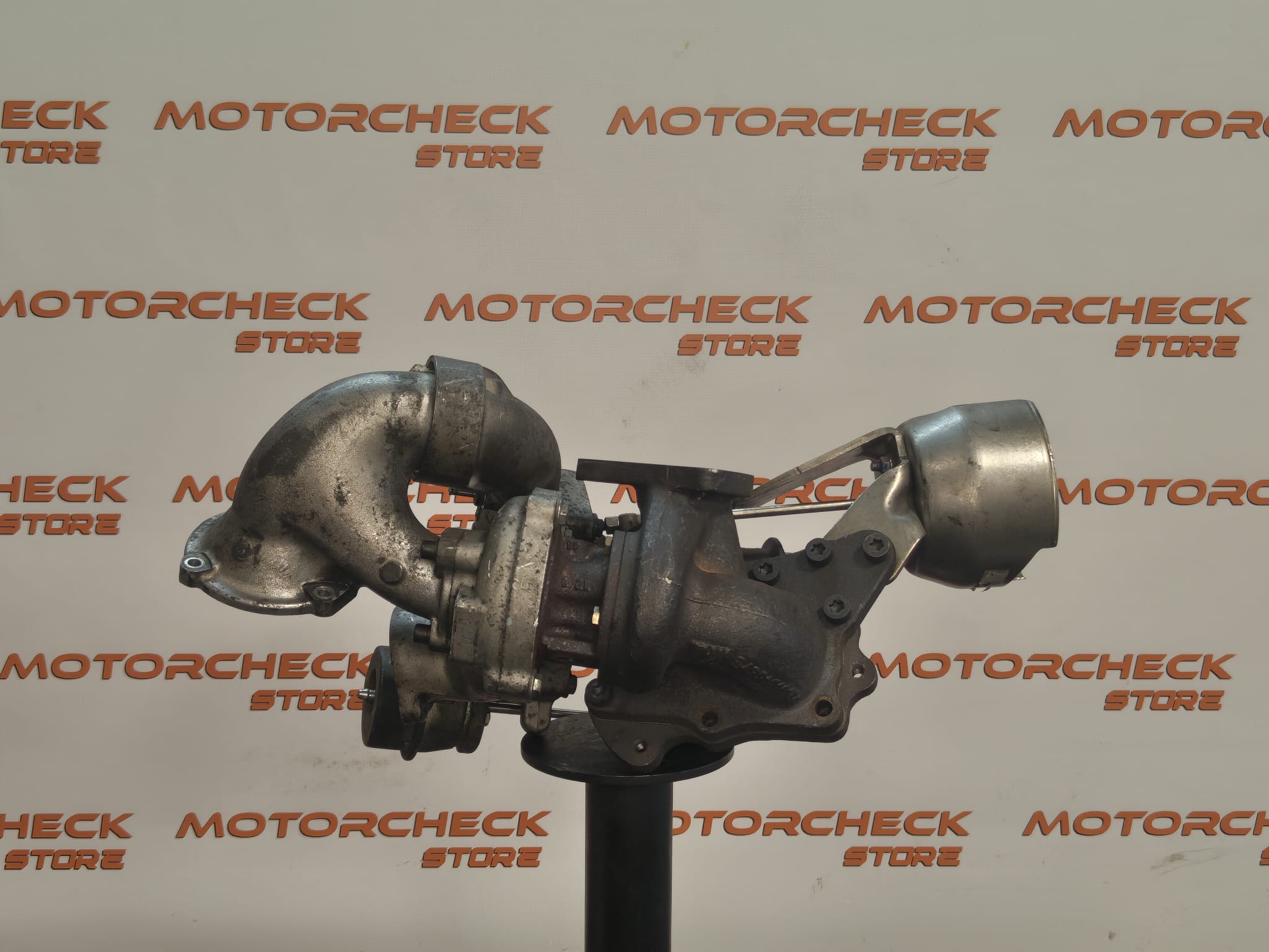 Turbocompresor A6510900980