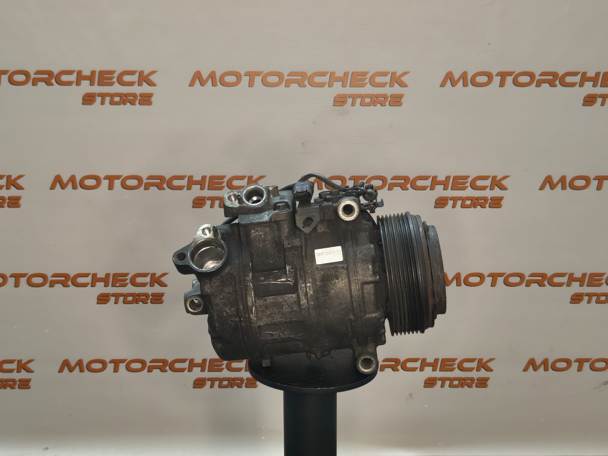 Compresor aire acondicionado GE447260-2982 (6452 6987890-05)
