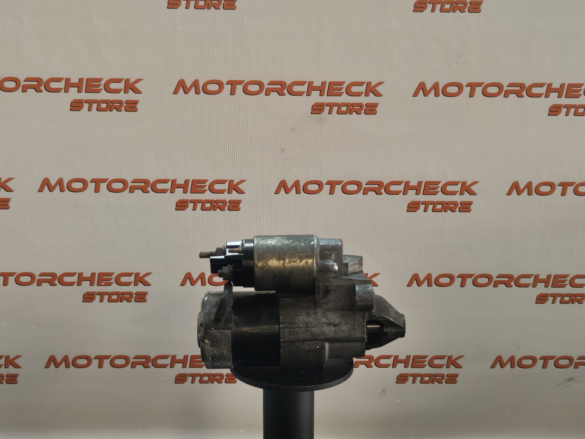 Motor de arranque 8200 227 092