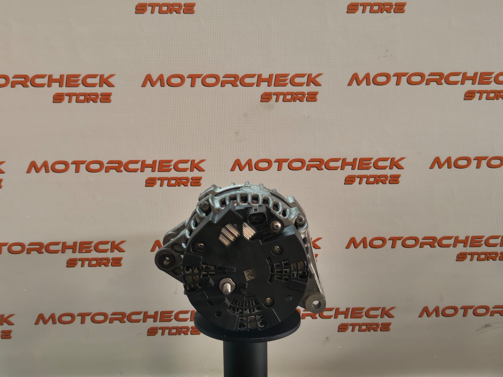 Alternador A 000 906 33 22