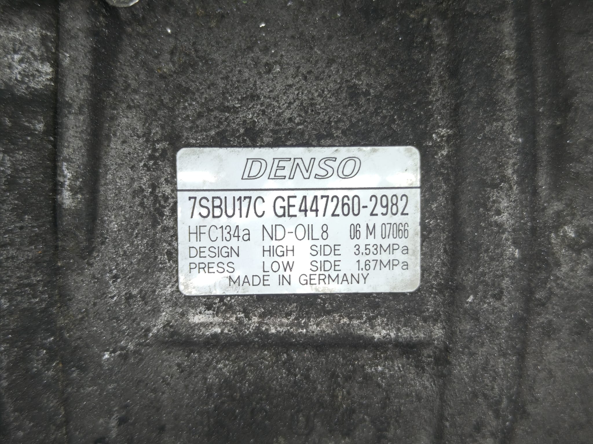 Compresor aire acondicionado GE447260-2982 (6452 6987890-05)